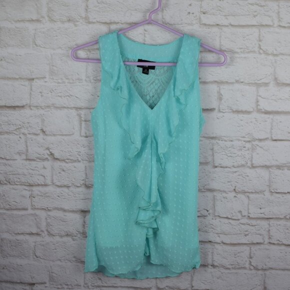 π°3/$25 IZ Byer Ruffle Neckline Mint Top Blouse - Picture 1 of 9